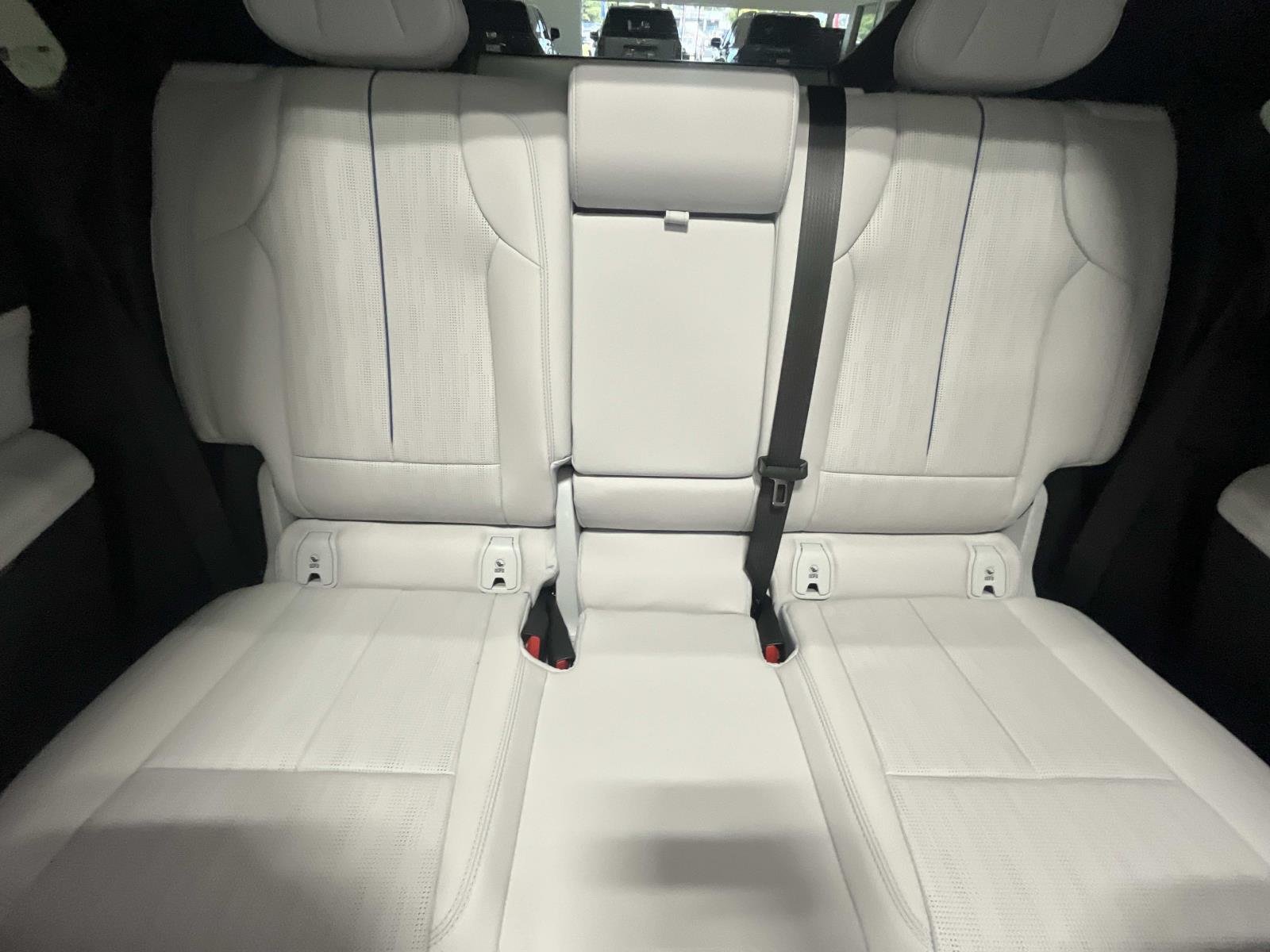 2027 Cadillac LYRIQ Sport - Photo 30