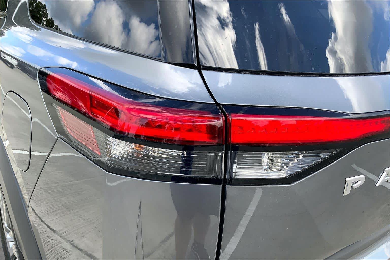 Used 2025 Gun Metallic Nissan SV image 25