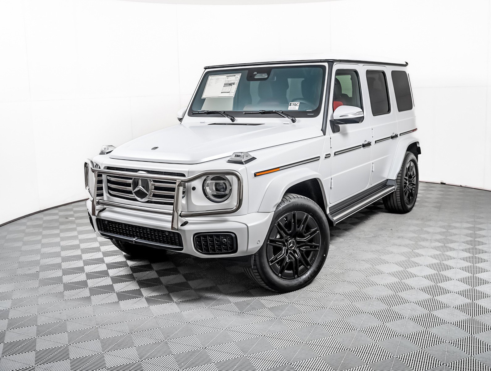 2026 Mercedes-Benz G-Class G 550's photo