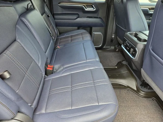 Used 2025 Beige Chevrolet High Country image 31