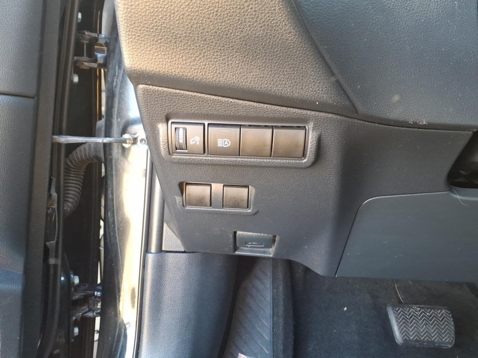 2022 Toyota Corolla Cross LE - Photo 20