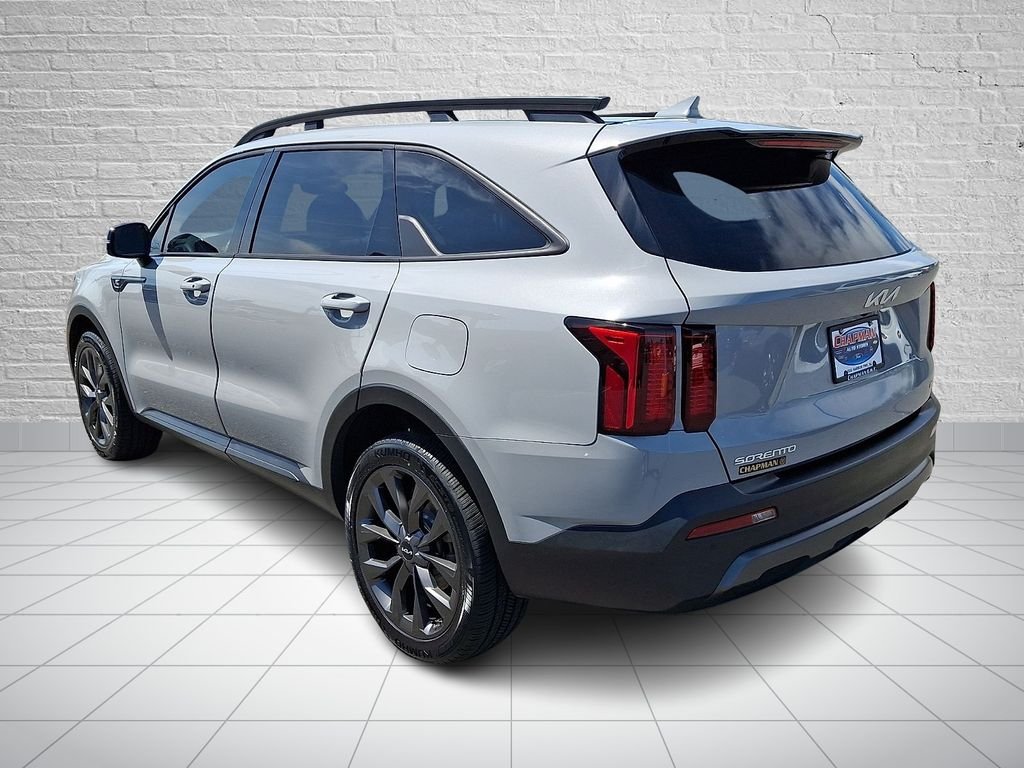 Used 2023 Gray Kia X-Line EX image 6