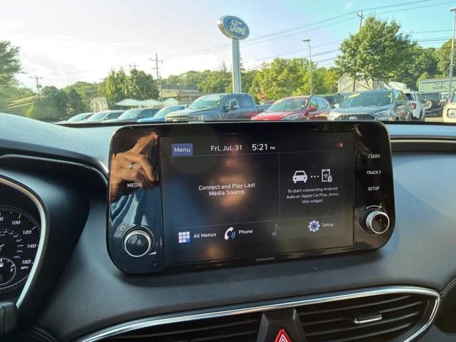 Used 2021 Twilight Black Hyundai SEL image 19