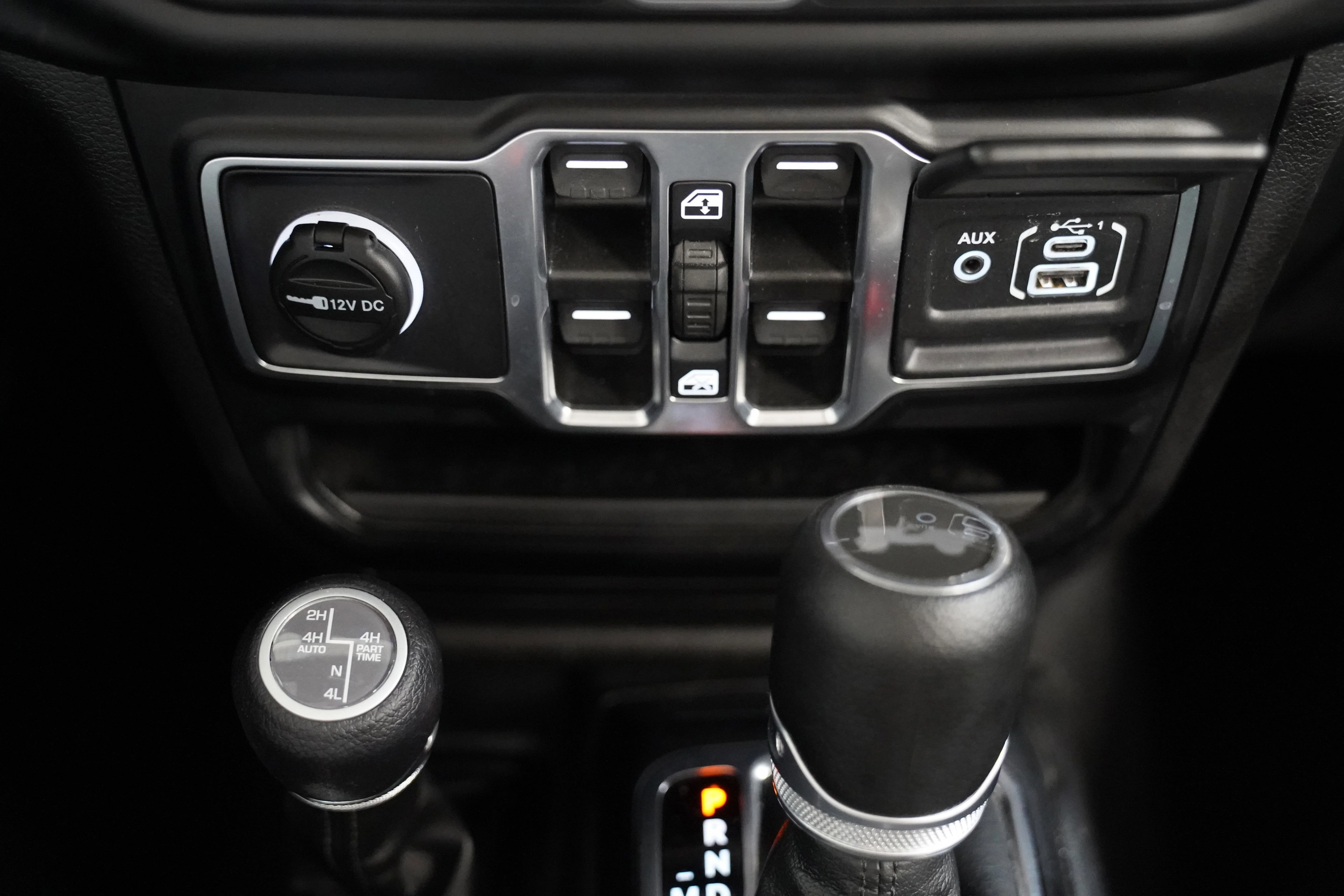 Used 2023 Earl Clearcoat Jeep Willys 4xe image 29