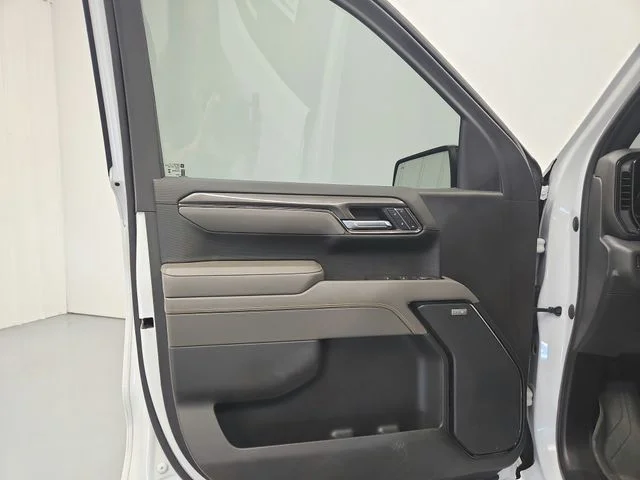 Used 2023 White Chevrolet ZR2 image 26
