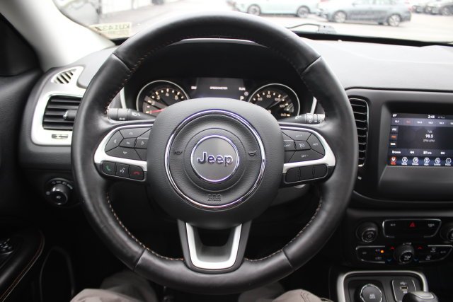 Used 2019 Gray Jeep Latitude image 13