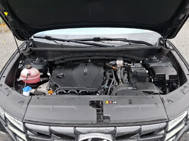 Used 2023 Black Hyundai SEL image 27