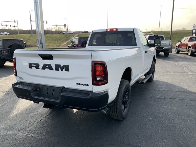 New 2026 Bright White Clear-Coat Exterior Paint RAM Tradesman image 9