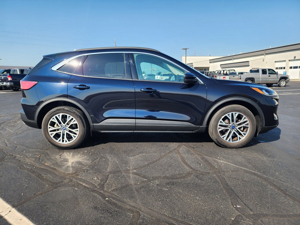 Used 2021 Antimatter Blue Metallic Ford SEL image 4