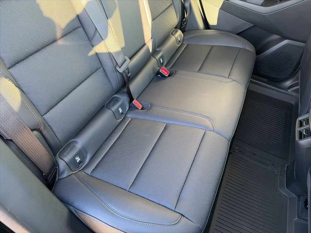 2026 Chevrolet Equinox LT - Photo 24