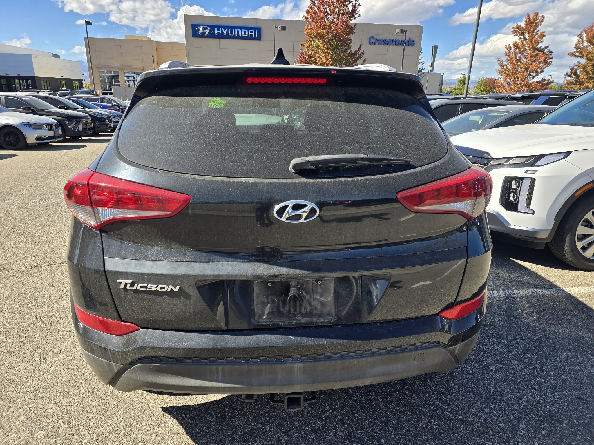 Used 2017 Black Noir Pearl Hyundai SE Plus image 15