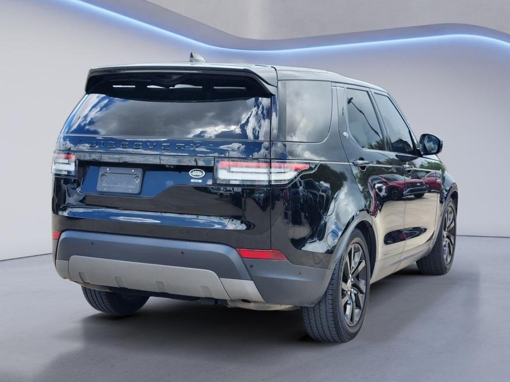 Used 2020 Narvik Black Land Rover SE image 7