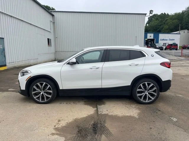 Used 2021 White BMW xDrive28i image 9