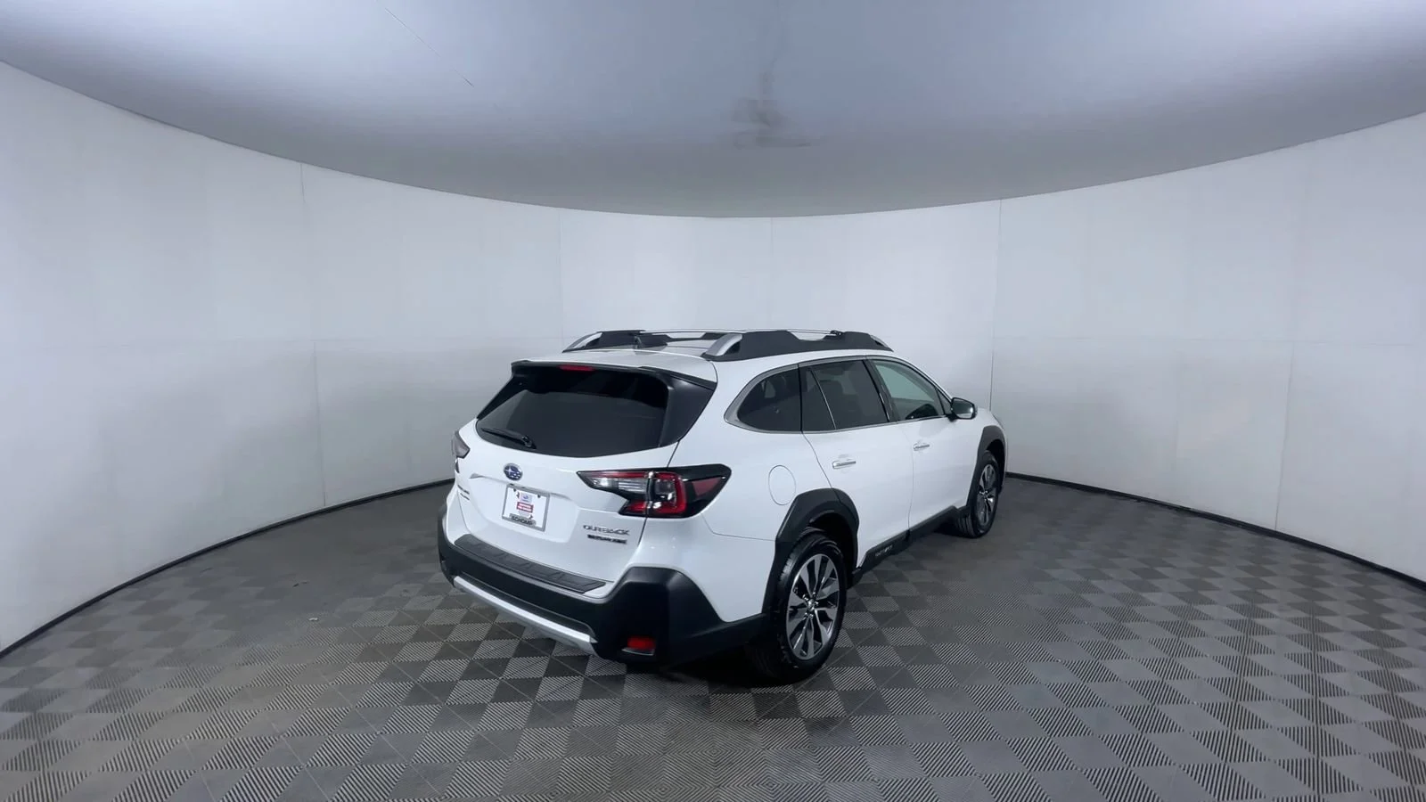 2025 Subaru Outback Touring - Photo 8