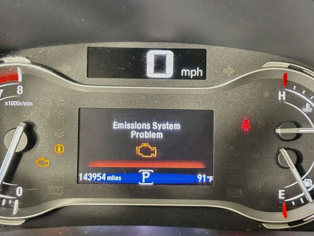 Used 2016 Silver Honda EX-L image 15
