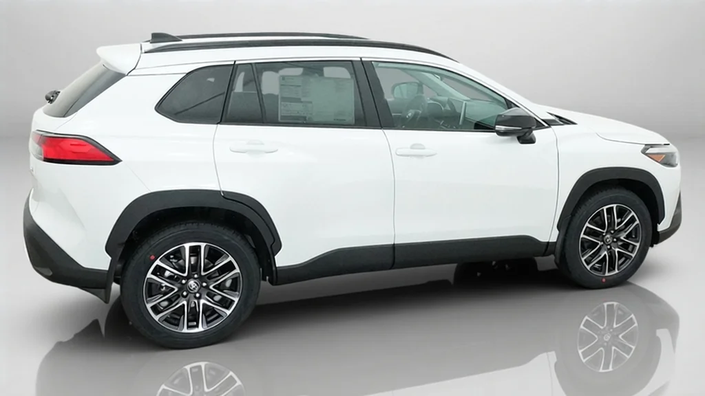 New 2026 Wind Chill Pearl Toyota XLE image 23
