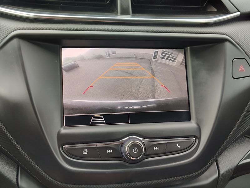 Used 2023 Gray Chevrolet LT image 28