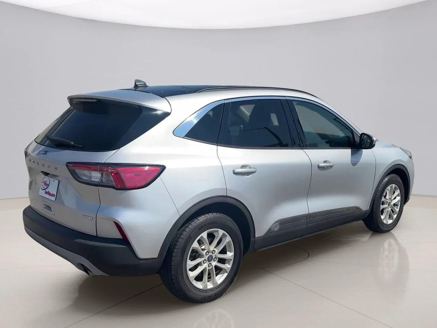 Used 2020 Silver Ford SE FWD image 5