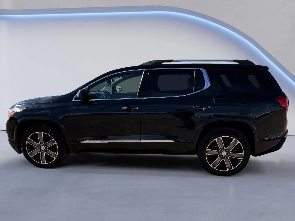Used 2019 Ebony Twilight Metallic GMC Denali image 5