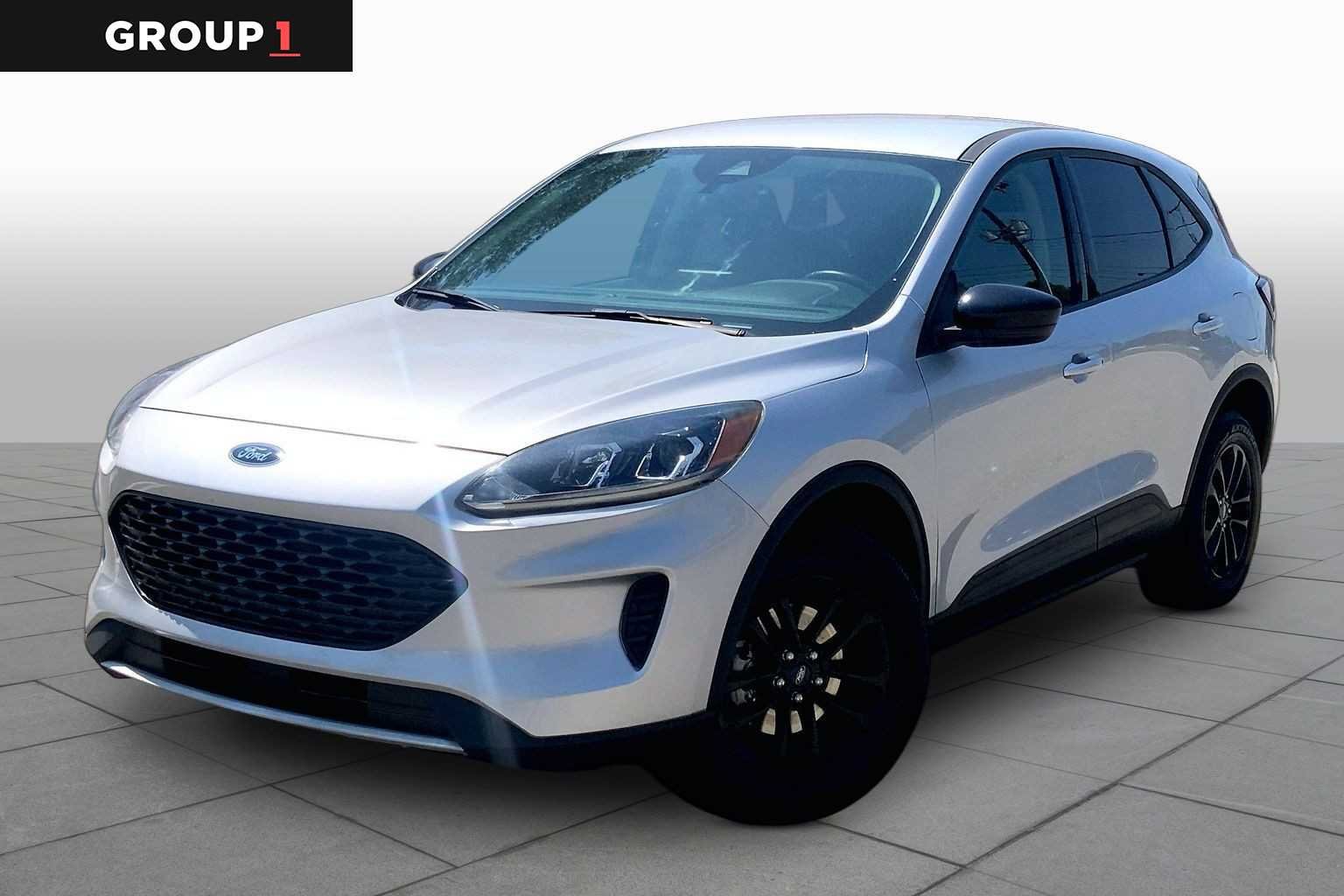 Pre-Owned 2020 Ford Escape SE Sport Hybrid