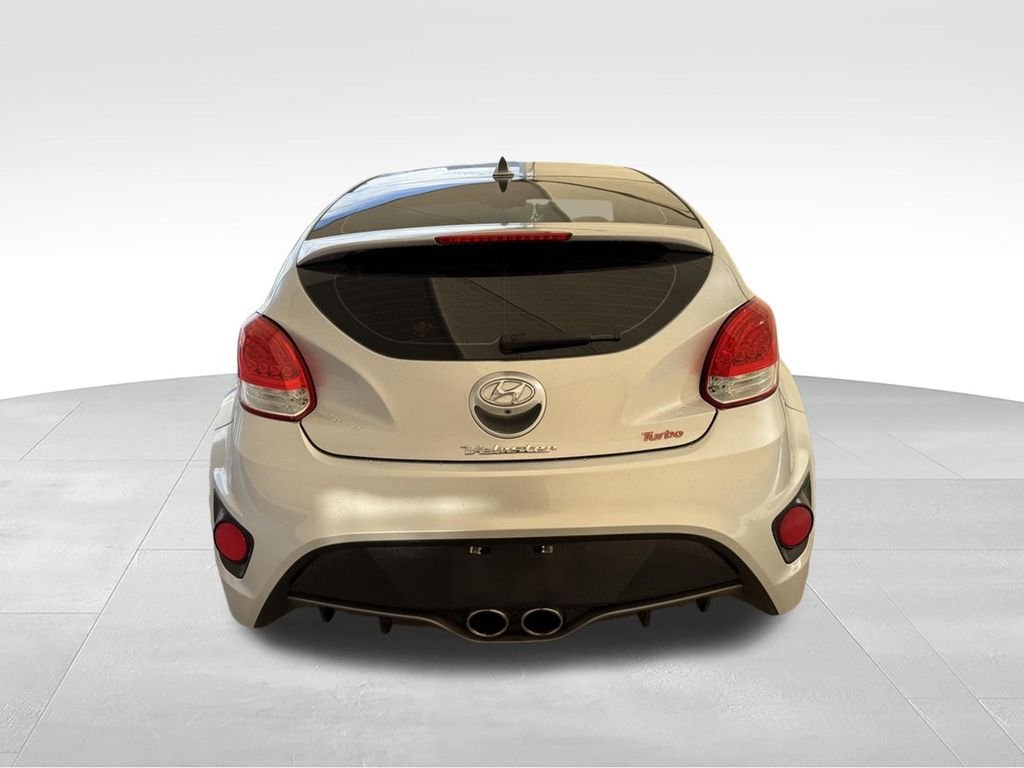 Used 2016 Silver Hyundai Turbo image 8