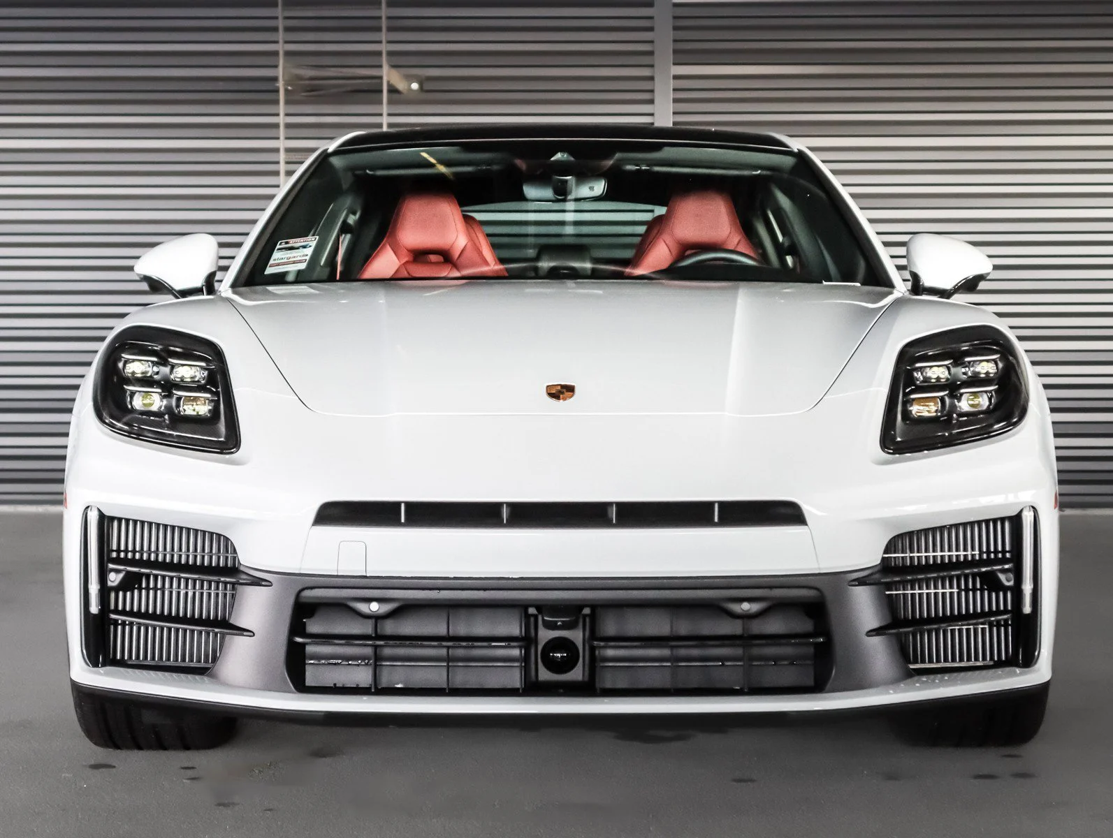 New 2026 Carrara White Metallic Porsche 4 E-Hybrid image 8