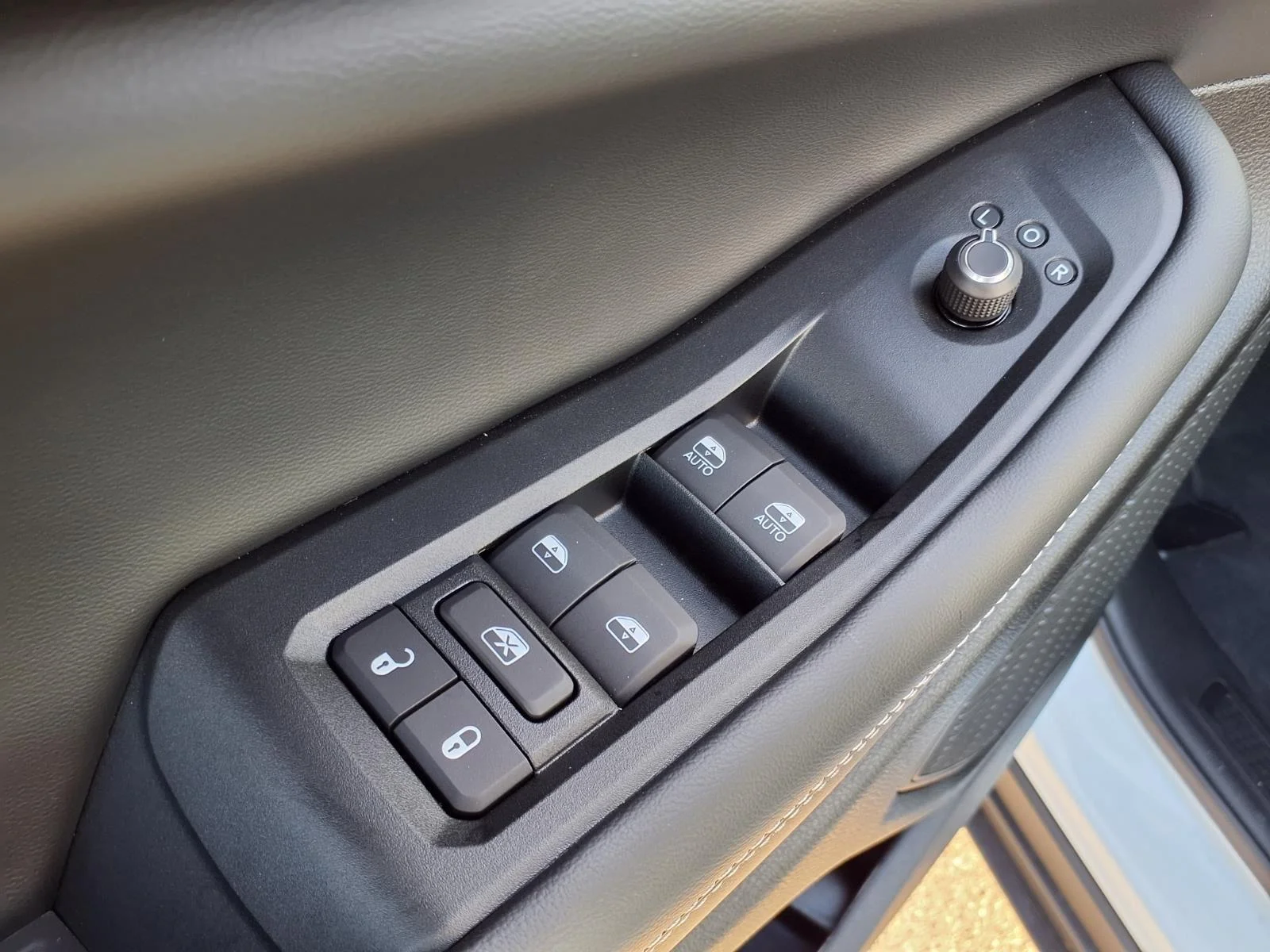 2025 Jeep Grand Cherokee Limited - Photo 9
