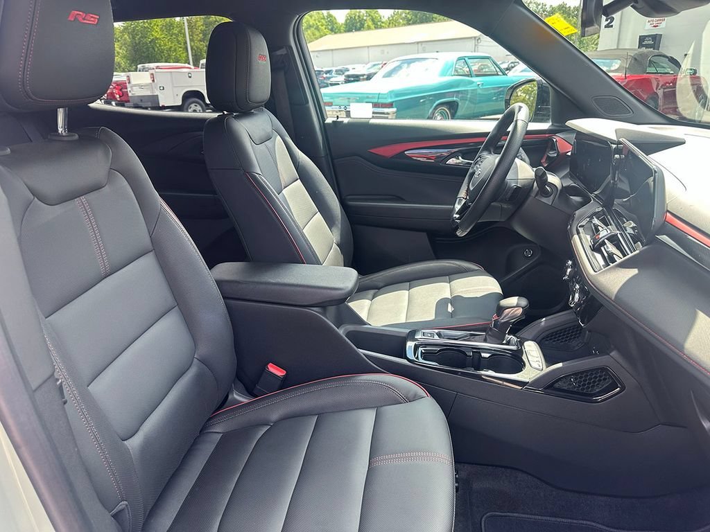 Used 2024 Cacti Green Chevrolet RS image 27