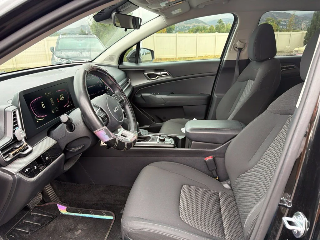 Used 2024 Fusion Black Kia LX image 21