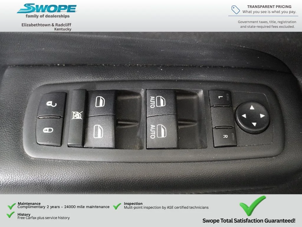 Used 2019 Diamond Black Crystal Pearlcoat Jeep Altitude image 14