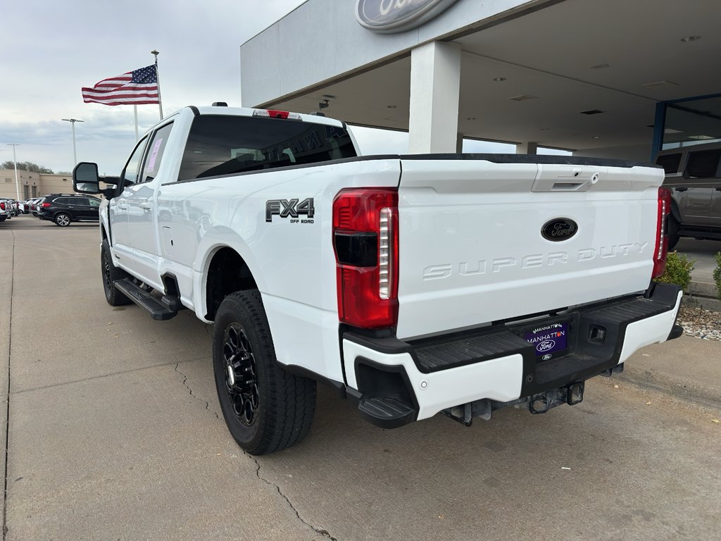 Used 2025 Oxford White Ford XLT image 6