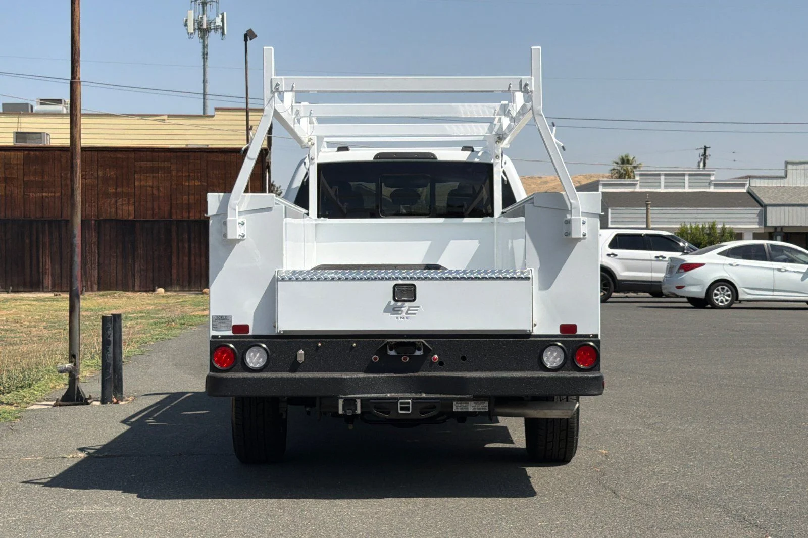 New 2026 Oxford White Ford F-350® XL image 5