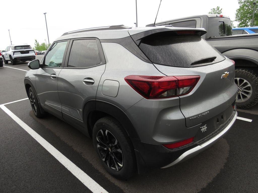 Used 2023 Sterling Gray Metallic Chevrolet LT image 8