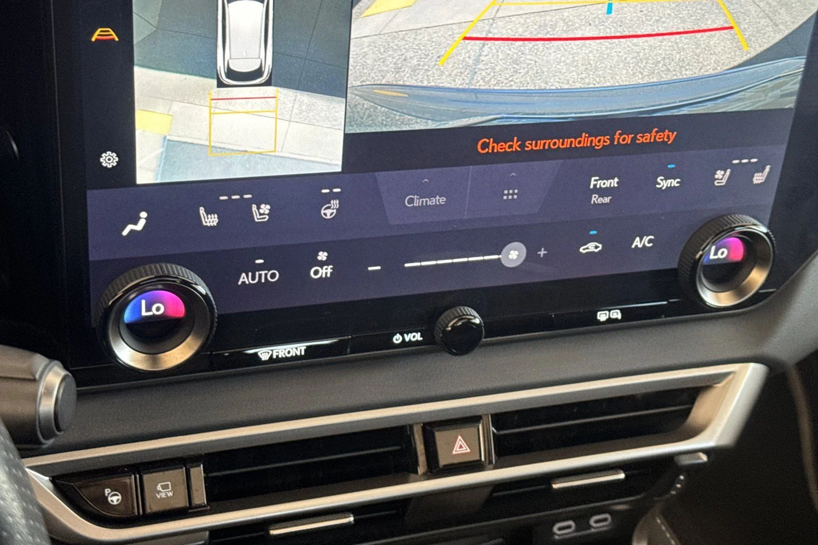 2024 Lexus RX Hybrid 500h - Photo 17