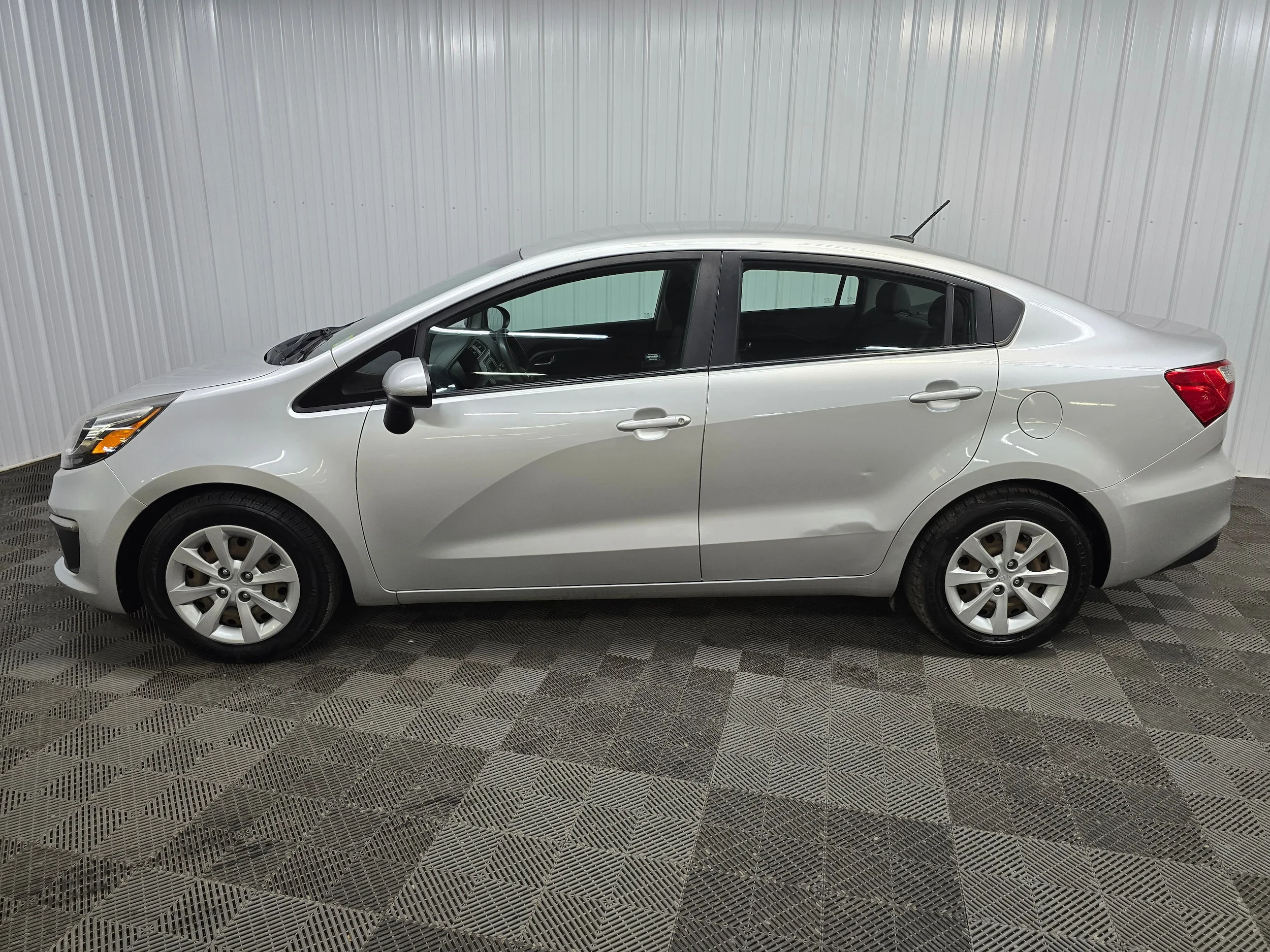 Used 2016 Bright Silver Kia LX FWD image 5