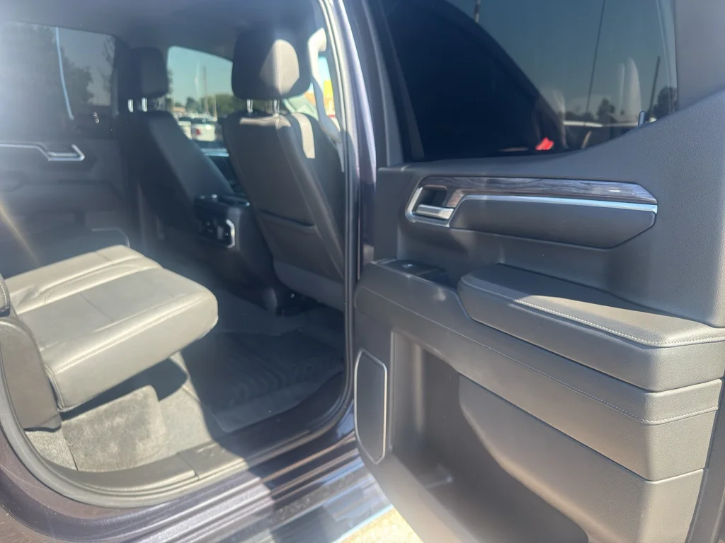 Used 2022 Dark Ash Metallic Chevrolet LTZ image 18