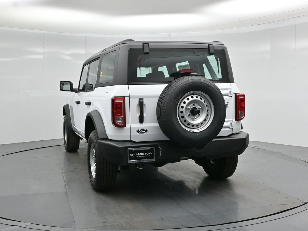 New 2026 Oxford White Ford Base image 26