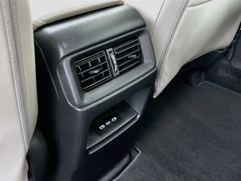 Used 2024 Red Honda EX-L image 26