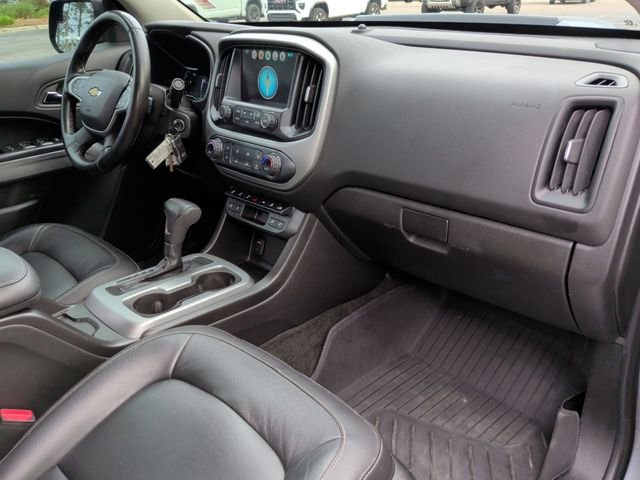 Used 2018 Gray Chevrolet ZR2 image 17