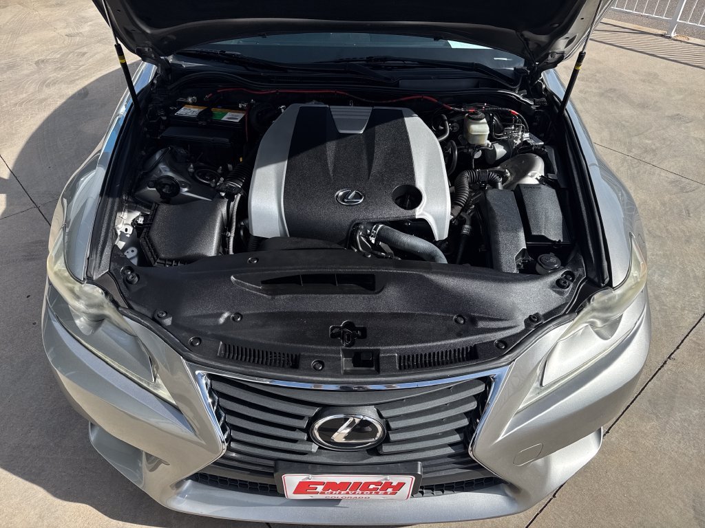 Used 2014 Atomic Silver Lexus 4DR SDN RWD image 25