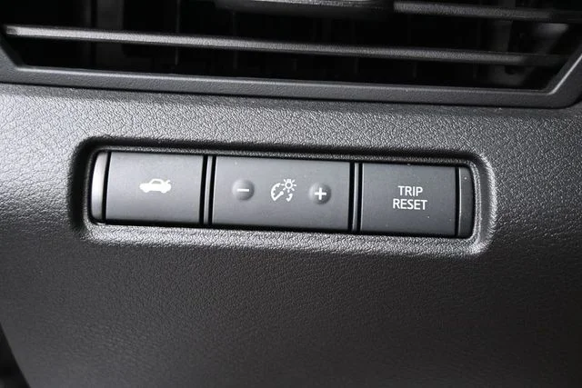 Used 2025 Gray Nissan 2.5 SV image 29