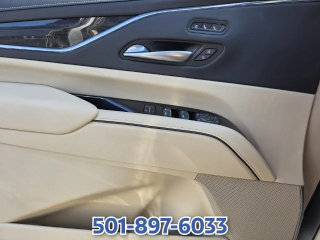 Used 2023 Silver Cadillac Premium image 31