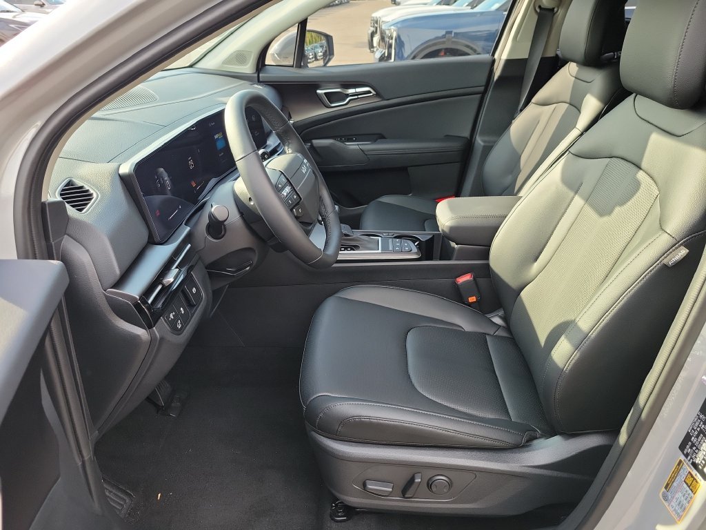 New 2027 Wolf Gray Kia EX image 23