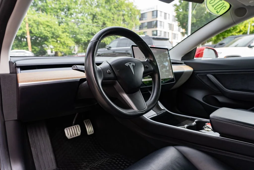 Used 2018 Red Tesla Performance image 17