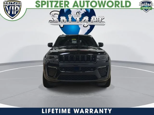 New 2026 Diamond Black Crystal Pearl-Coat Exterior Paint Jeep Summit image 3