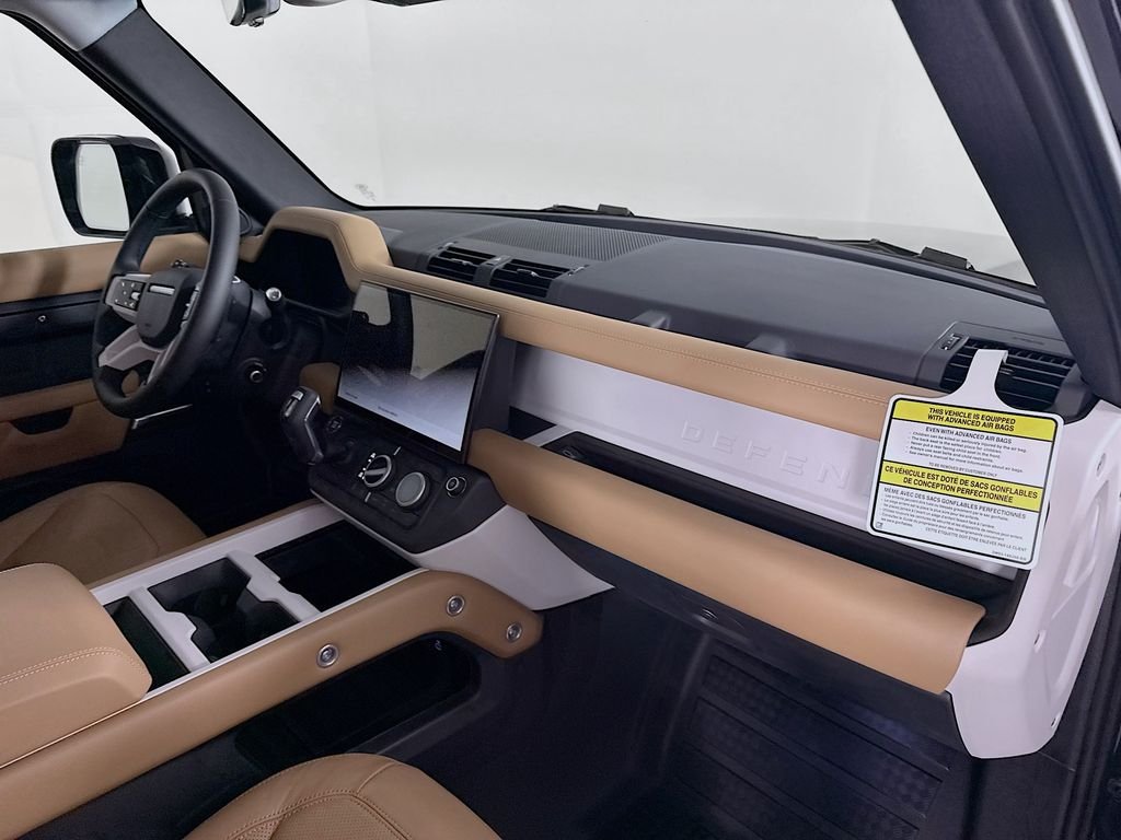 New 2026 Carpathian Grey Land Rover S image 31