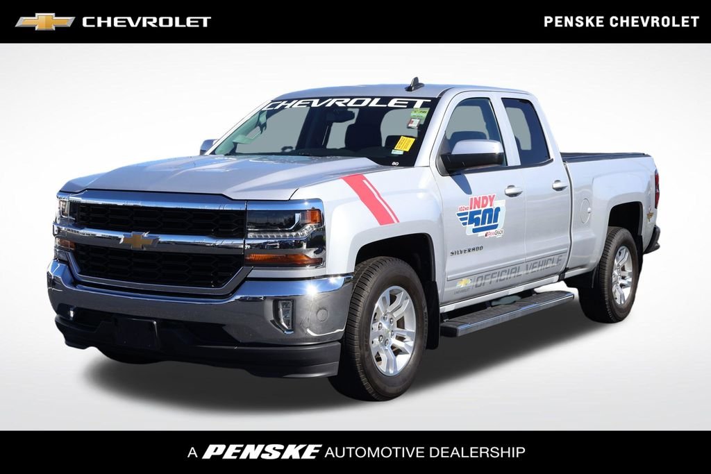 Used 2018 Silver Chevrolet LT image 1