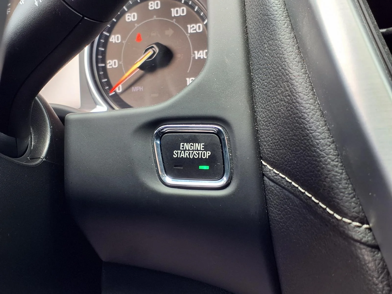Used 2023 Black GMC SLT image 7