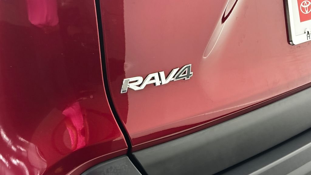 Used 2023 Red Toyota XLE image 5