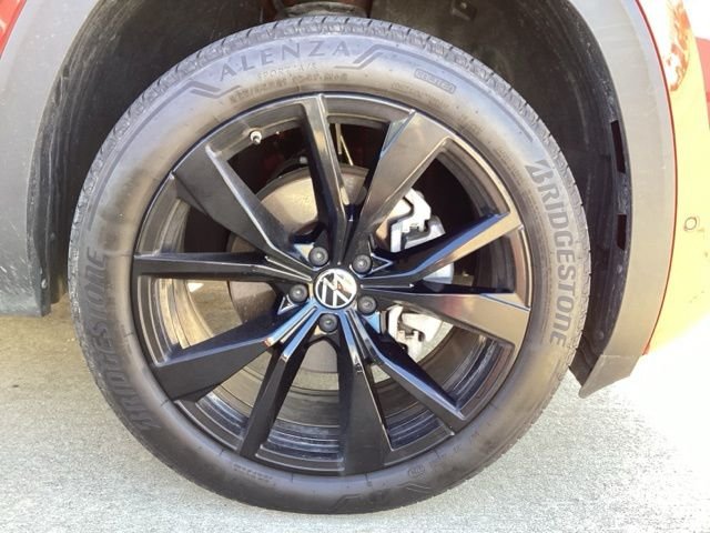 Certified Used 2024 Aurora Red Metallic Volkswagen 2.0T SEL Premium R-Line image 8